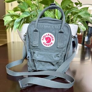 Fjallraven Kanken Sling Crossbody Olive